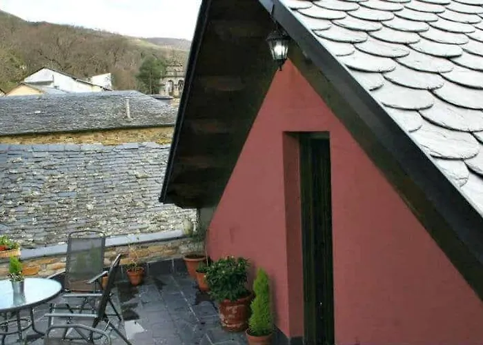 Camino Y Leyenda Трабадело